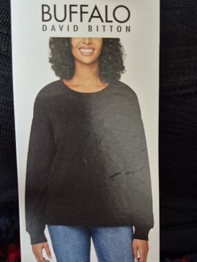 XL🖤: Buffalo Crew neck Top Long Sleeve 100% Cotton